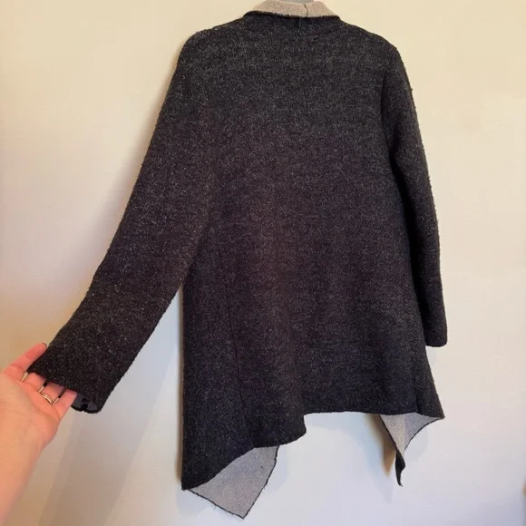 Women’s Zara Knit Black & Tan Cardigan, Large - Picture 4 of 11